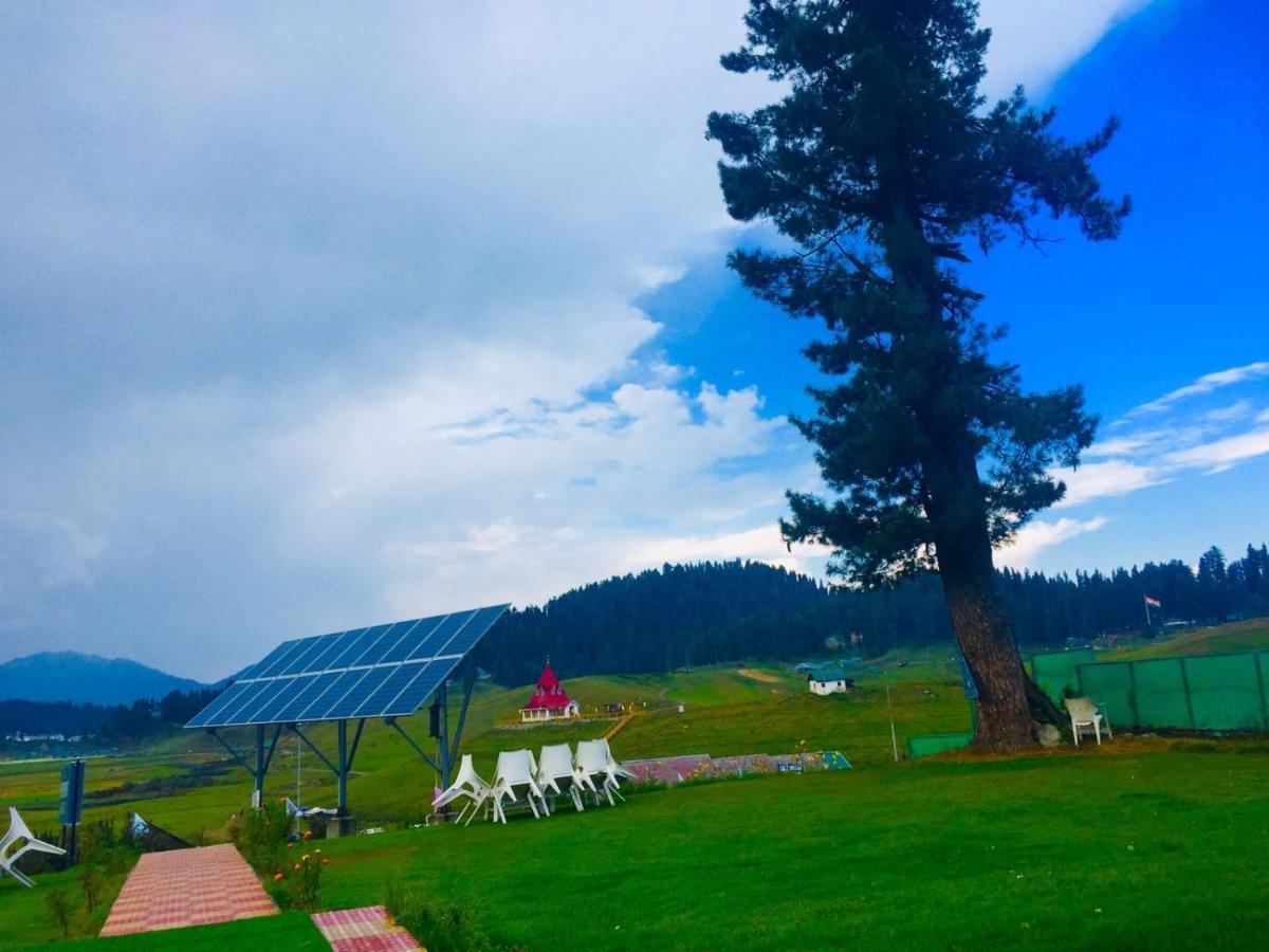 Pine View Resort Gulmarg Exterior foto